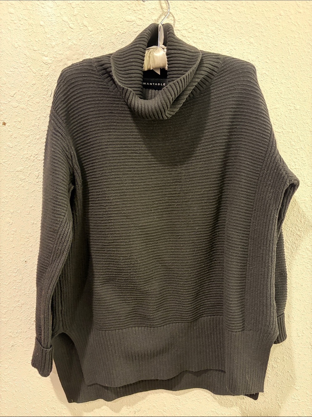 Wantable Ribbed Charcoal Turtleneck Sweater